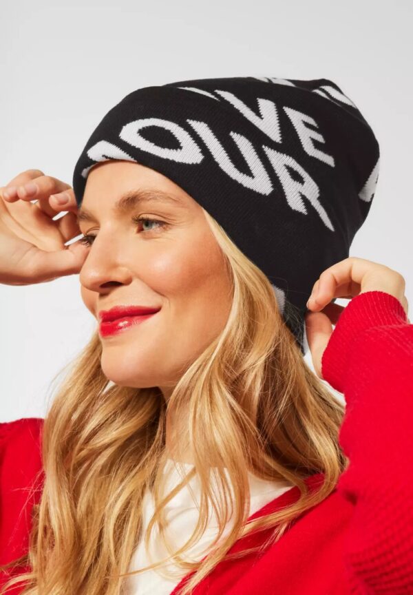 Čiapka čierna-potlač Street One