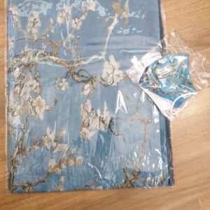 Set  šatka + rúško J-SUS