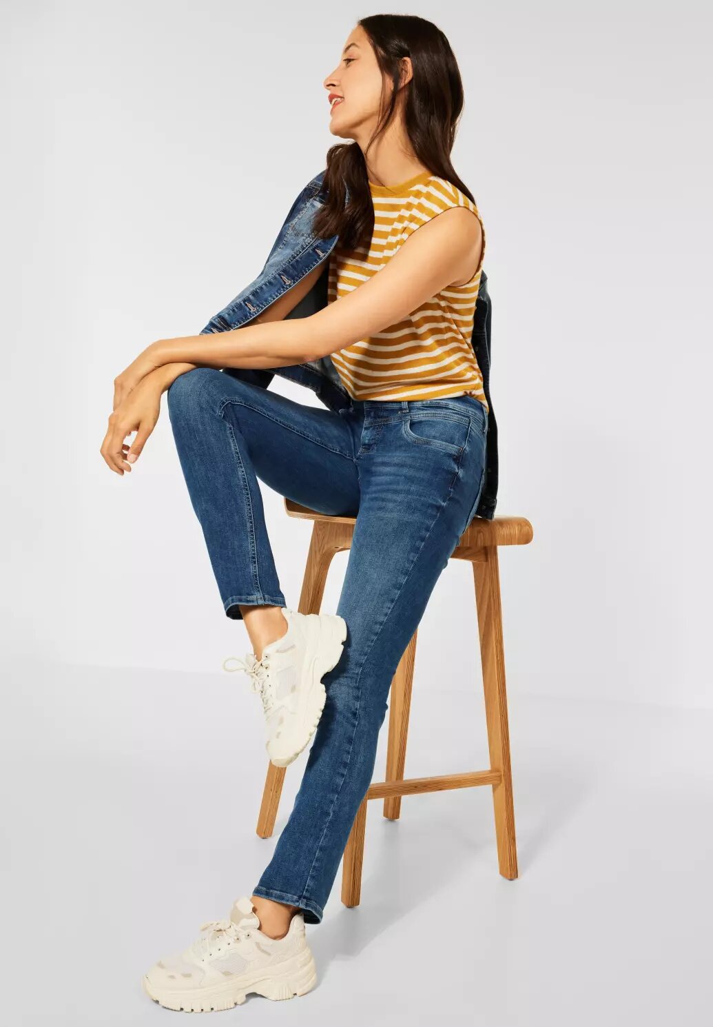 Rifle Street One modrá