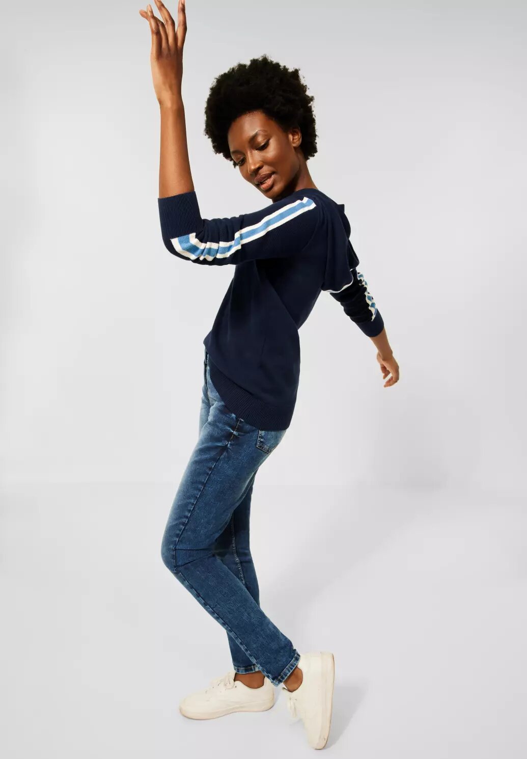 Pulóver CECIL modrá