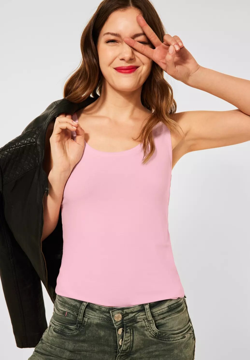 Tielko ružová Street One