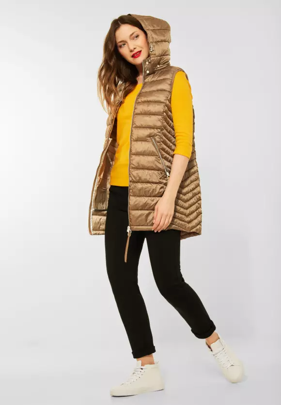 Vesta hnedá Street One