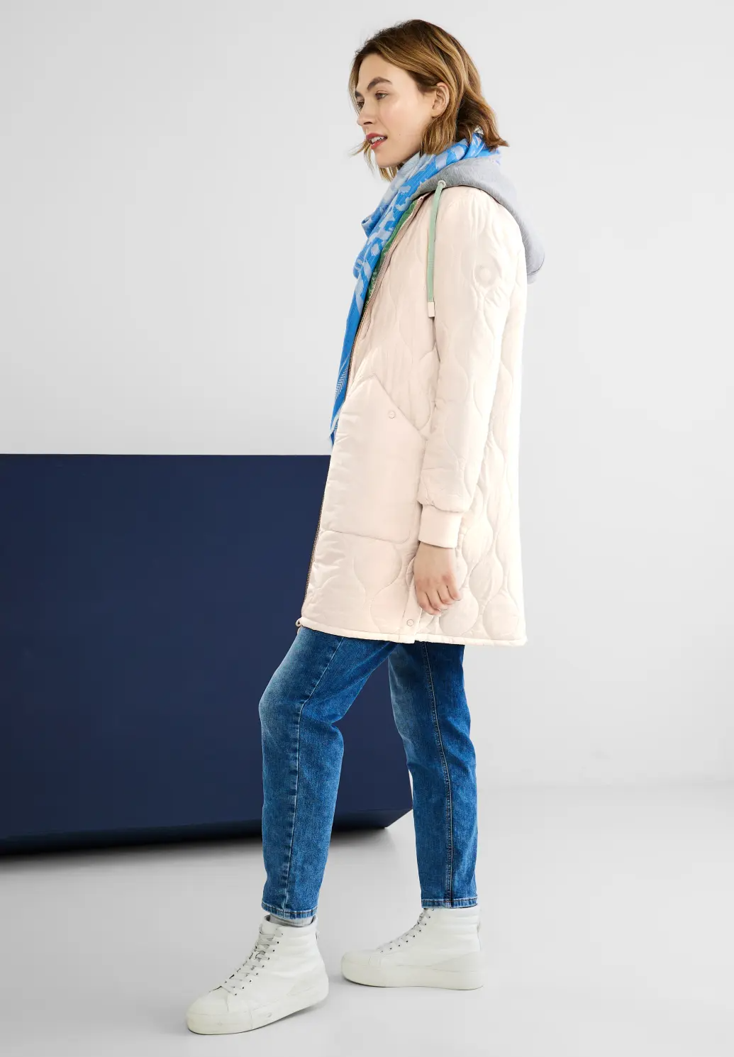 Bunda Street One krémová