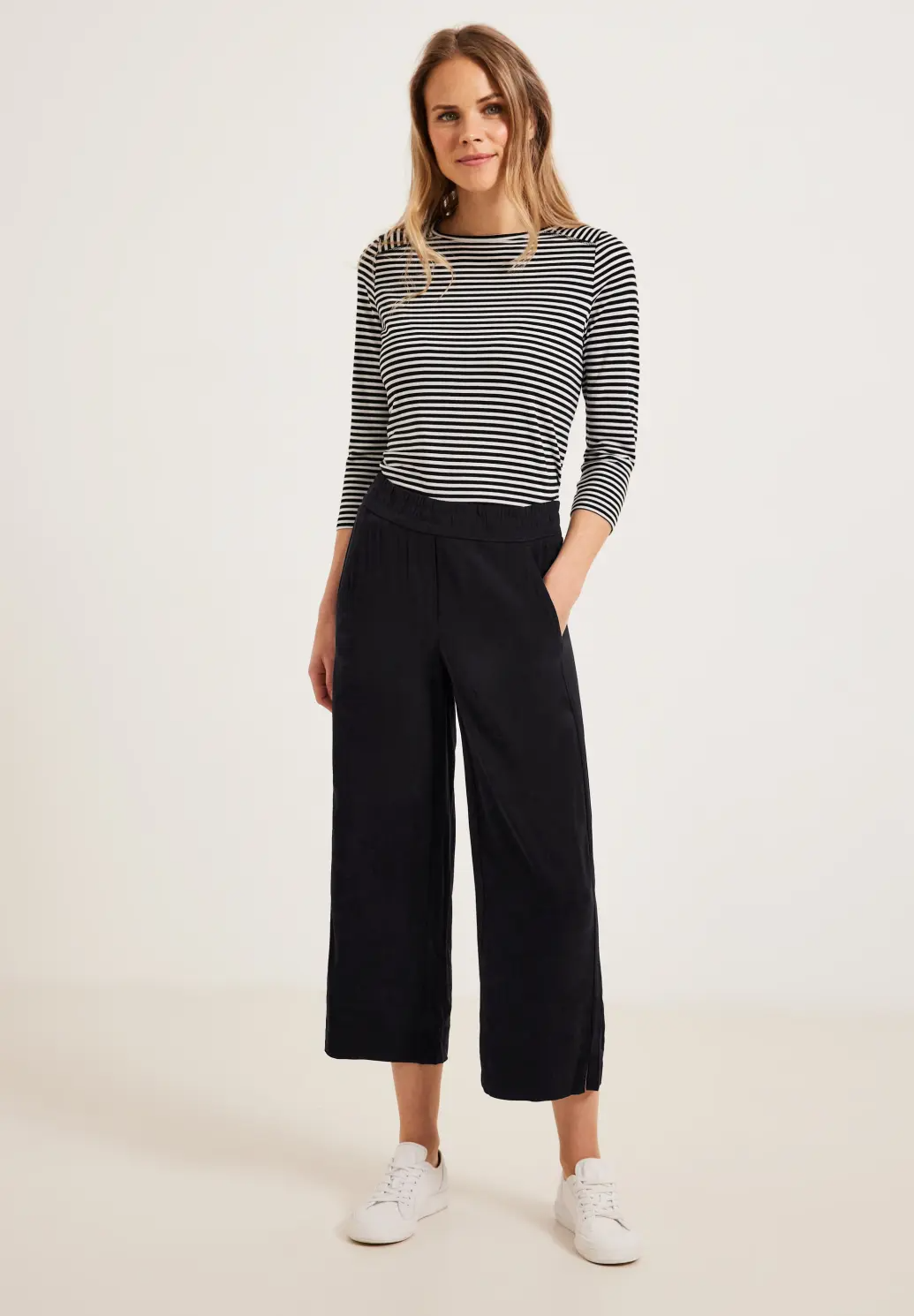 Nohavice čierna Cecil