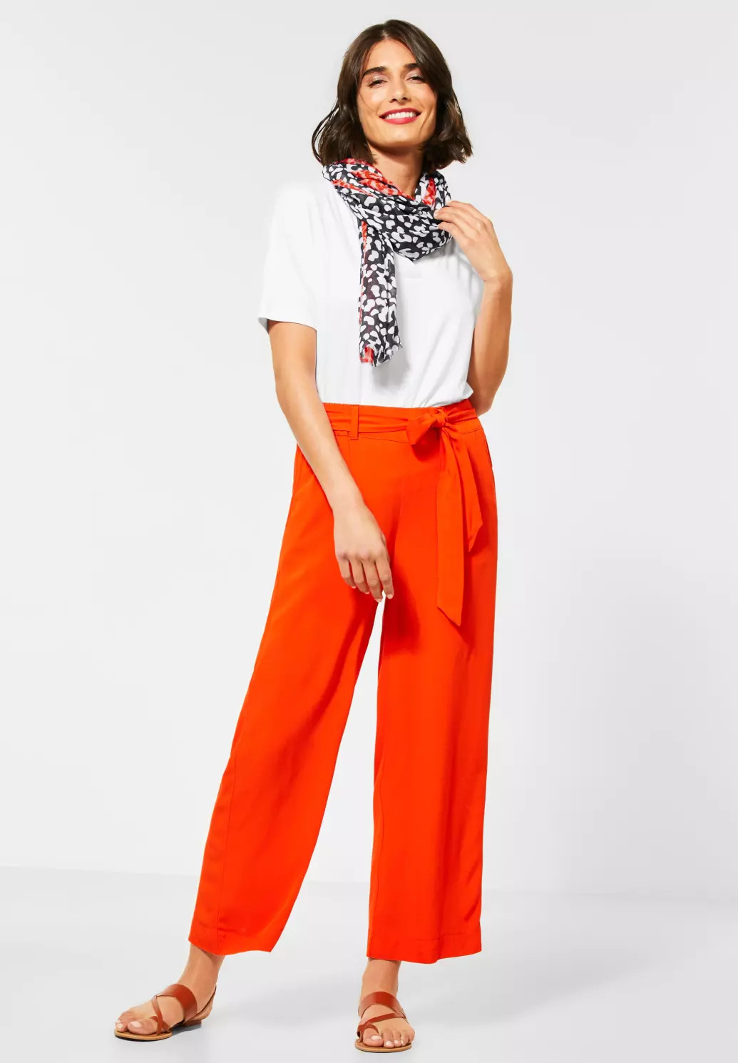 Šatka leo Street One