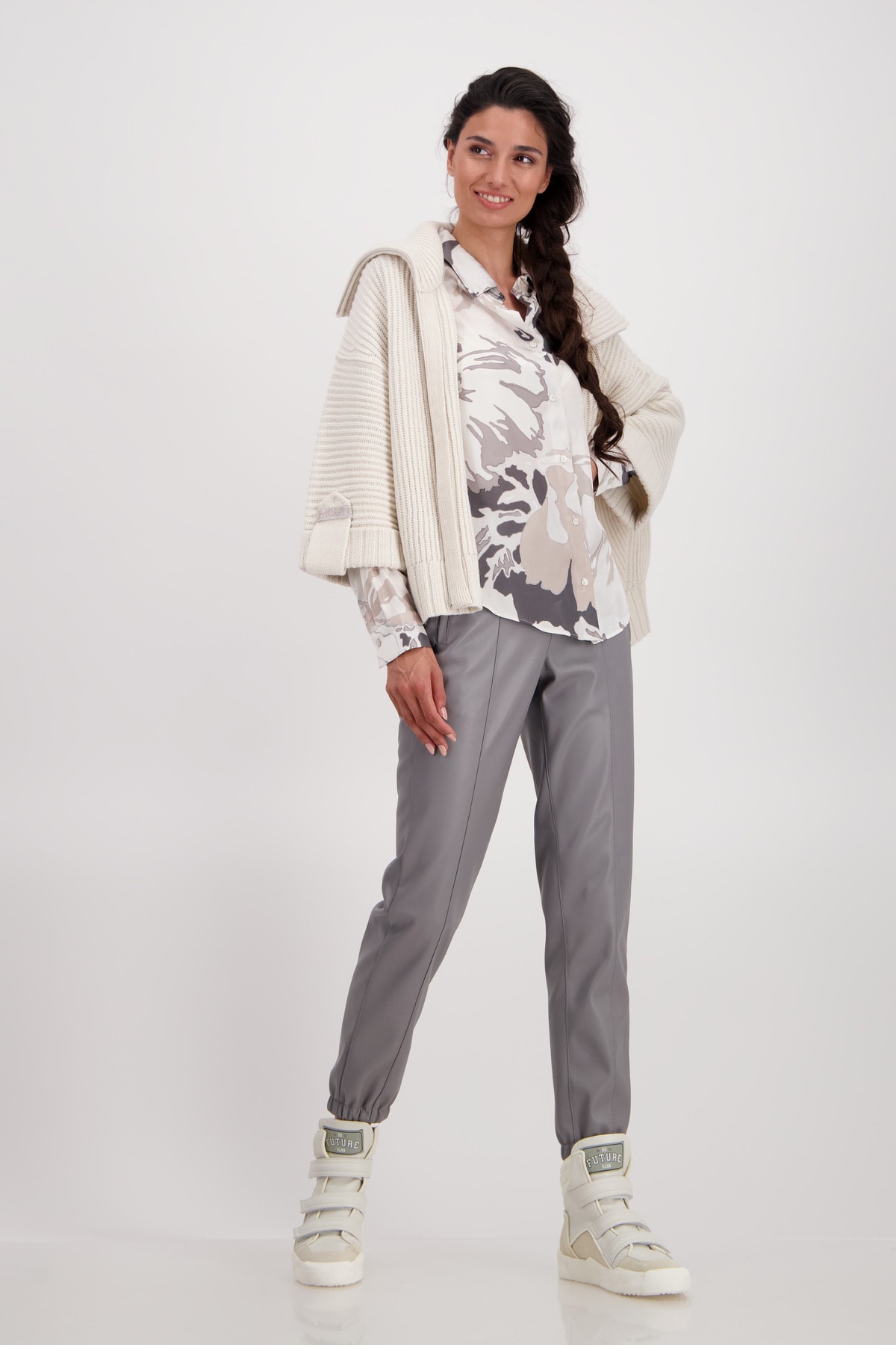 Blúzka béž-vzor Monari