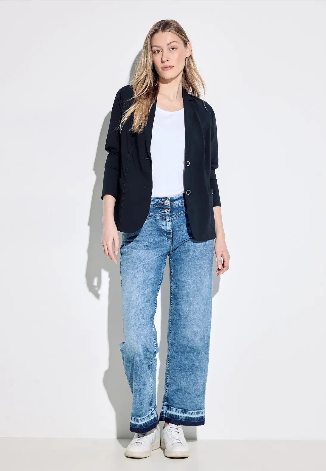 Sako tm.modrá Cecil