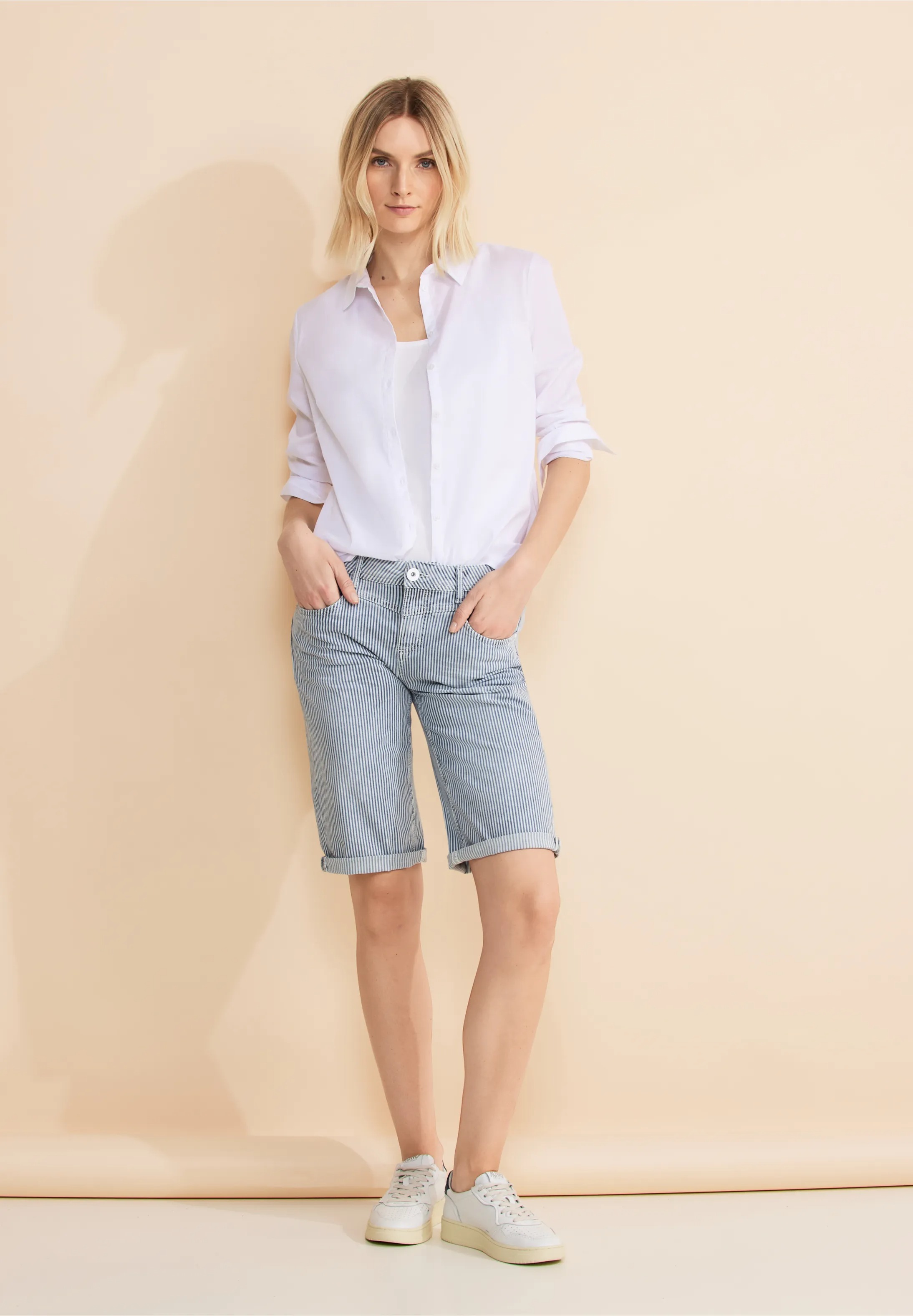 Bermudy pásik Street One