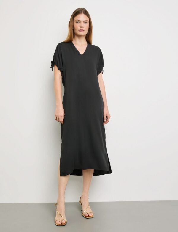 Šaty čierna Taifun