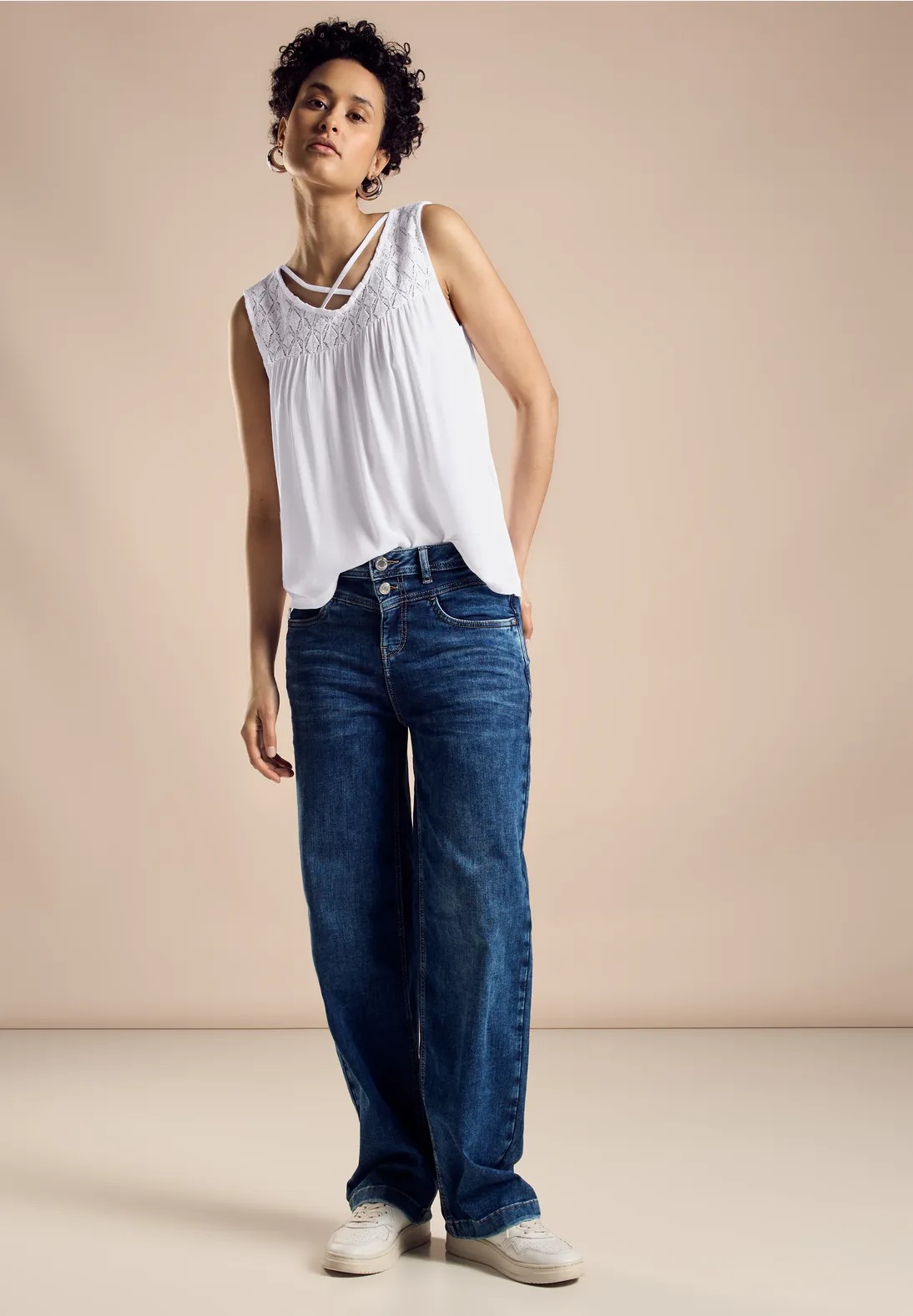 Top biela Street One