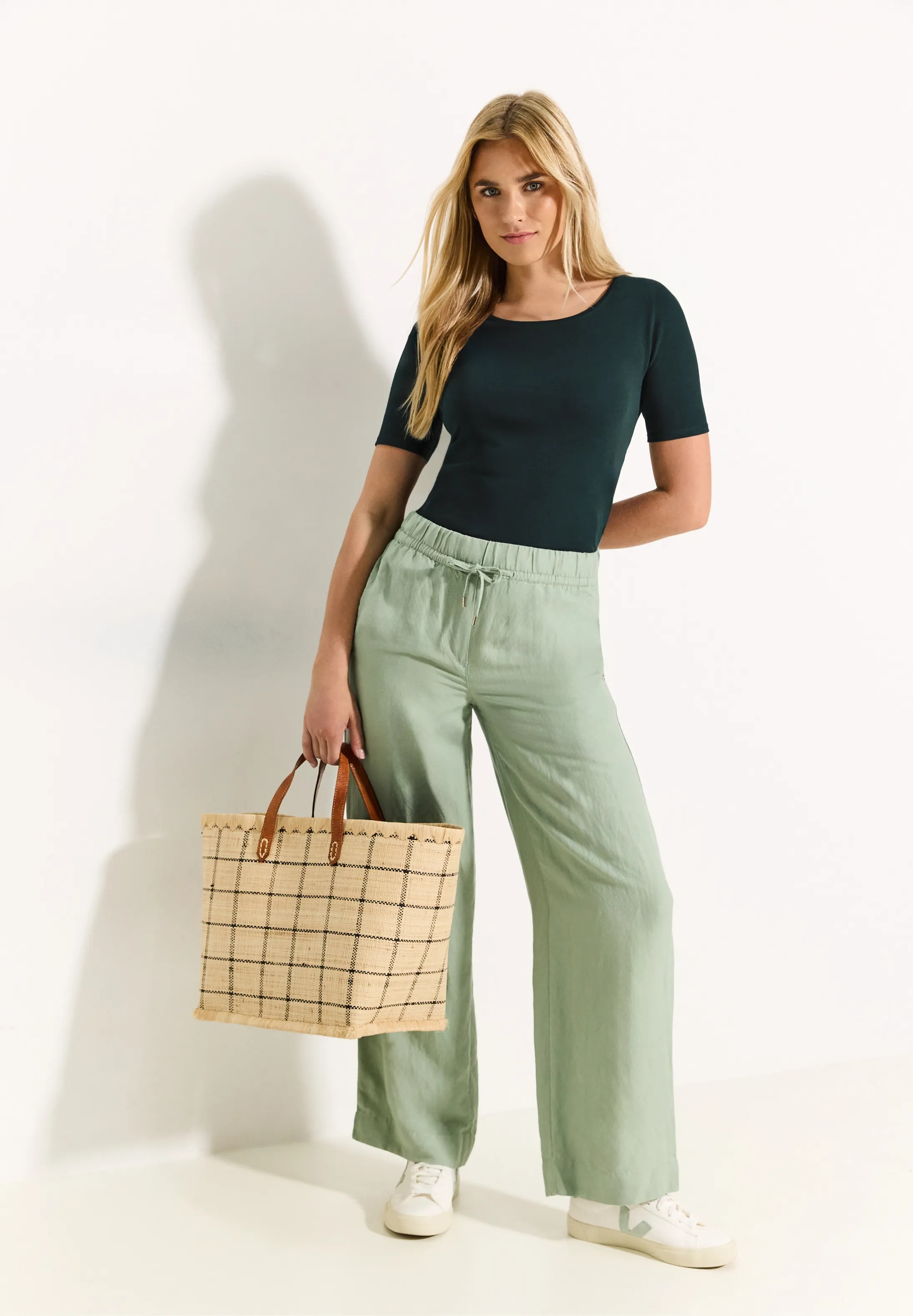 Tričko tm.zelené Cecil