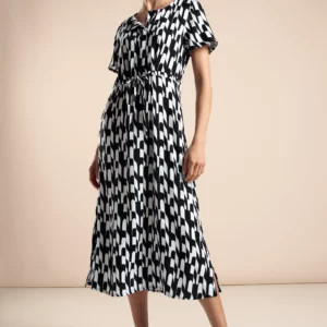 Šaty čierna-vzor Street One